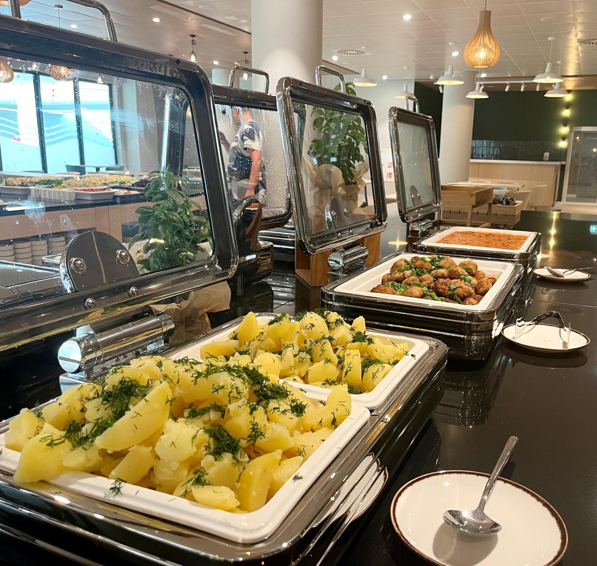 Spark By Hilton Pobierowo Ngoại thất bức ảnh